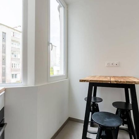 La Chambre Liberte 2, Sdb Privative Et Tv, Cuisine Salon Partages, Confort Et Hypercentre Brest Luaran gambar